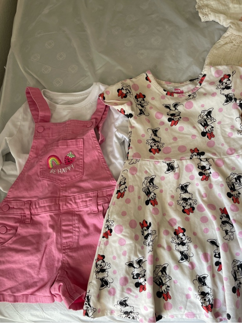 6pc Girl clothes bundle size 4-6